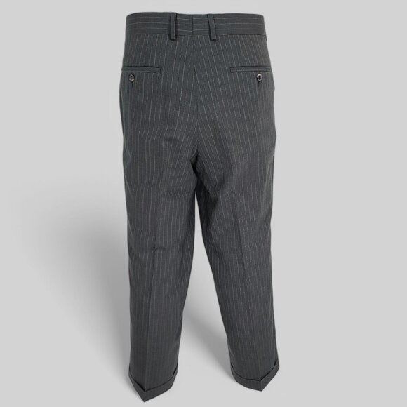 Hugo Boss Stripe 2-Piece Three Button Wool Suit 42R - W35xL29 - Picture 14 of 16